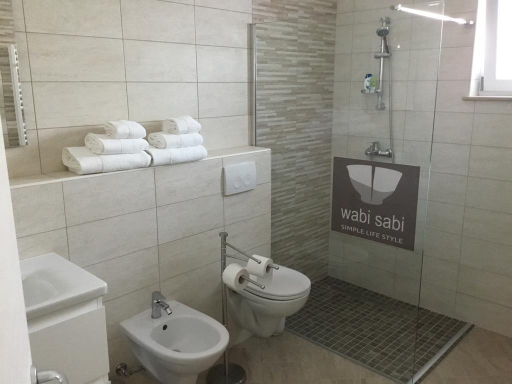 Wabi Sabi Resort & Apartments Brzac 外观 照片